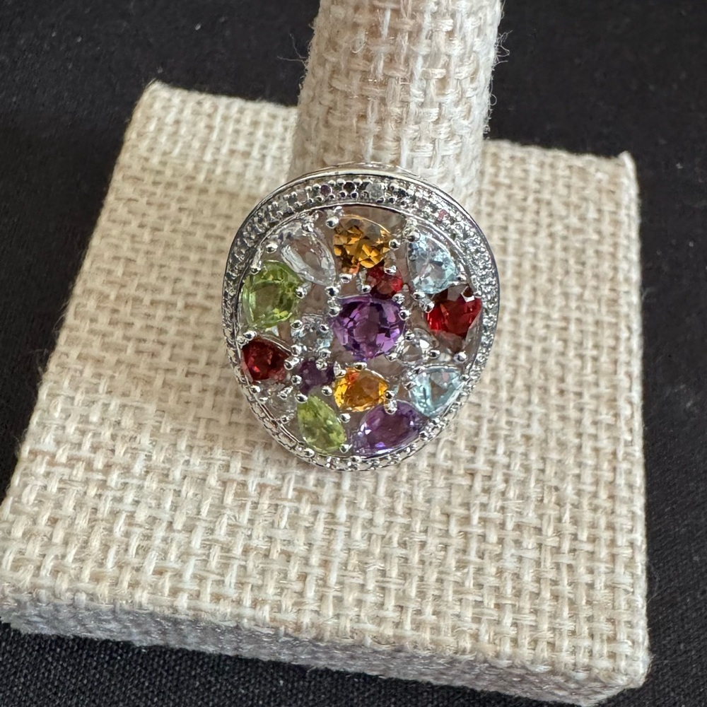 Beautiful Silver 925 Multicolor Gemstones Ring with Crystal Accents